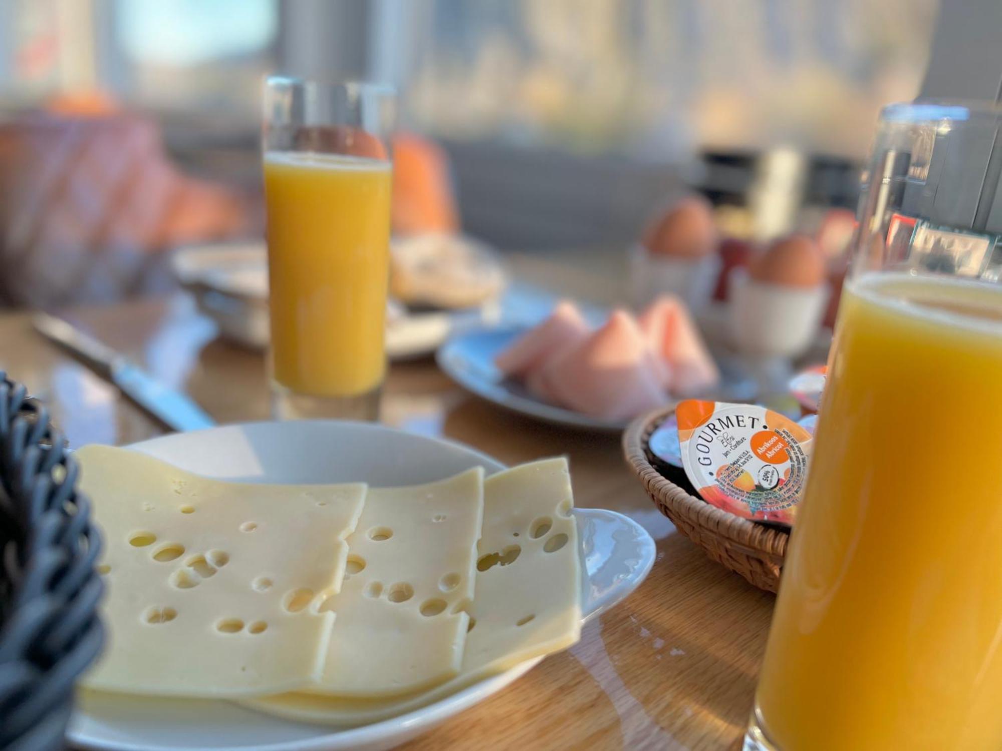 Mes Caprices Mosan Bord De Meuse *